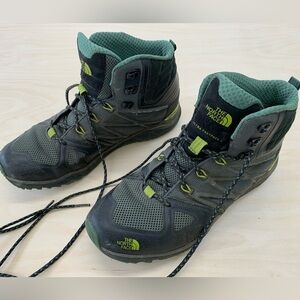 The North Face Hiking Boots w/ Gore-Tex Ultra Fast Pack II
